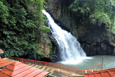 Roaming Around Gingoog City and its Superb Tourism Spots - Tiklas Falls