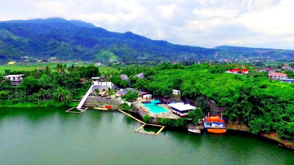 Local, Foreign Tourists Troop to Los Baños for Exciting Water Sports Adventures