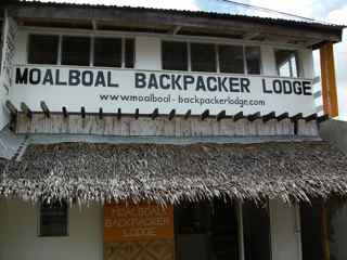 moalboal backpacker lodge