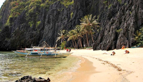 Rejoicing in the Blue Waters in Palawan Province