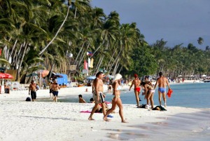 Philippine Tourism 2014 Declared a Strong Year by DOT