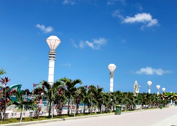 Puerto Princesa Baywalk Park - Community-Based Sustainable Tourism” title=