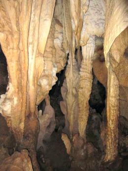 Puerto Princesa to Develop 'Hundred Caves' as Eco-Tourism Site