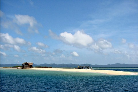 Masbate's Buntod Reef Lures Local, Foreign Tourists